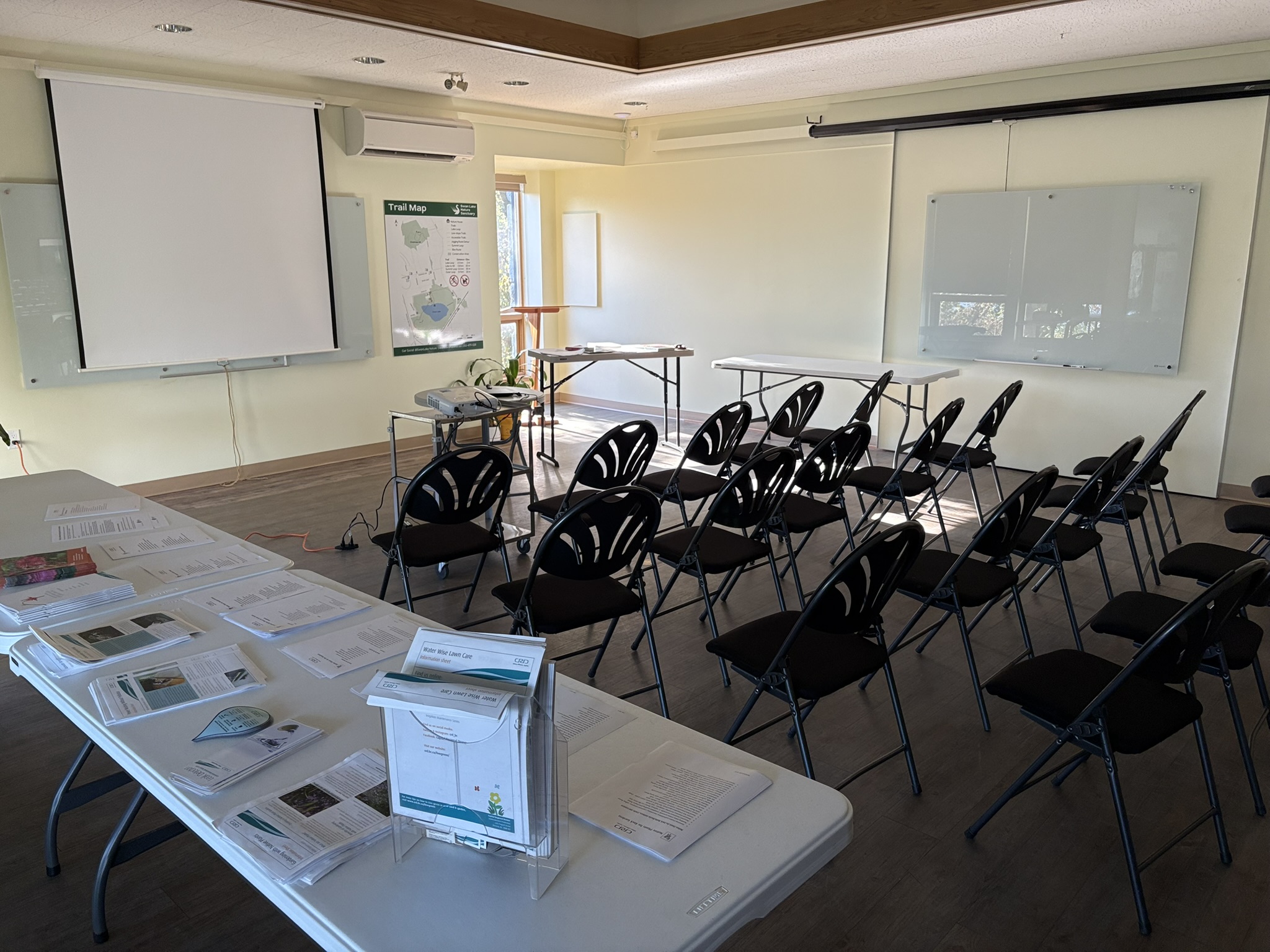 Classroom - presentation (20 ppl)